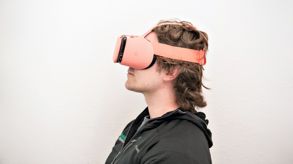 google daydream view - we found the daydream to be very comfortable to wear, even for long...