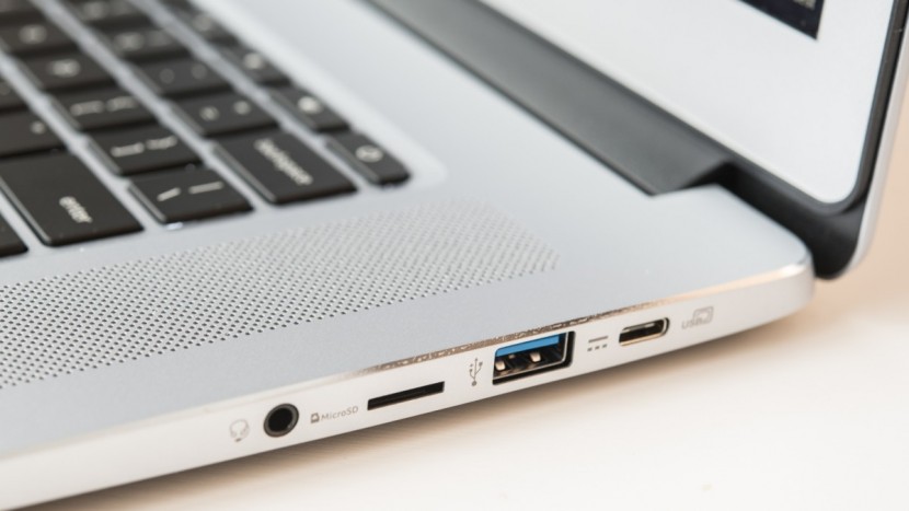 acer 15 - the acer 15&#039;s ports