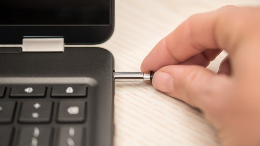 samsung pro - the pro, like many other models, is a bit spartan when it comes to...