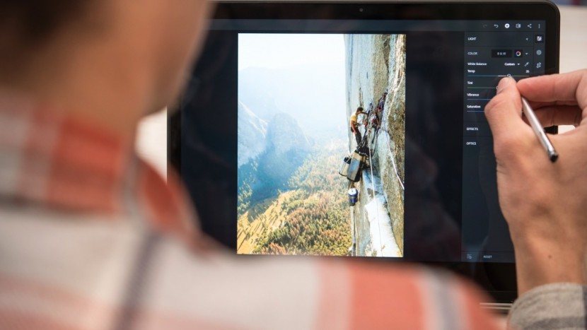 samsung pro - the display is sharp enough to do some fine photo editing.