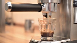De'Longhi Dedica DeLuxe Espresso Review by a Tired Dad