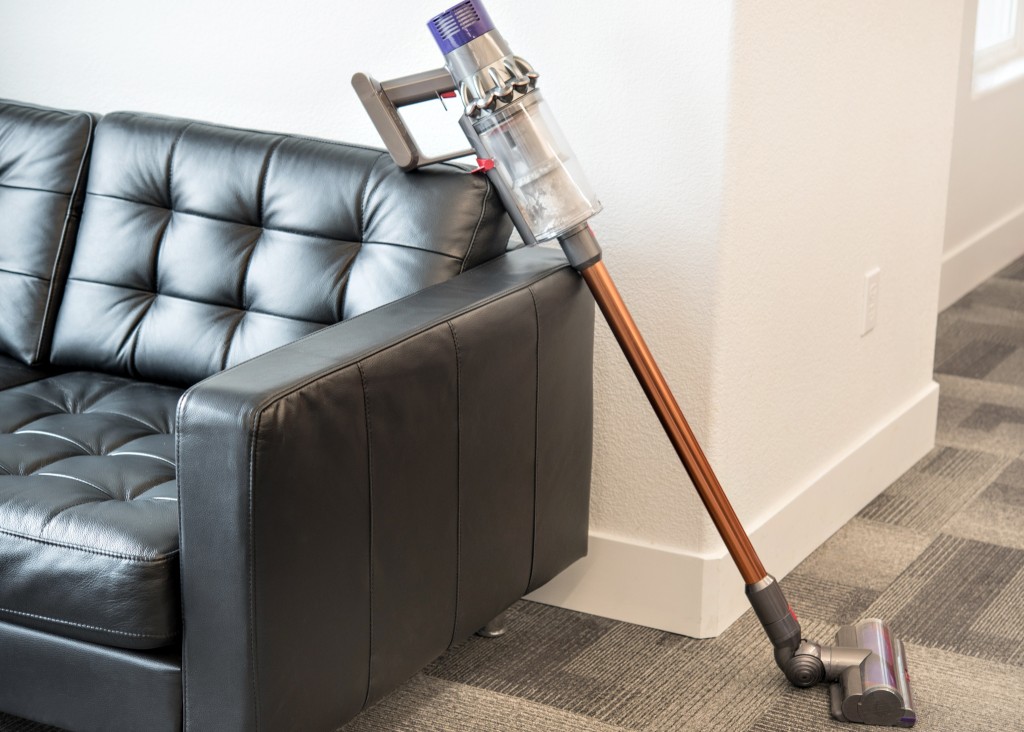 Review: Dyson Cyclone V10 Absolute