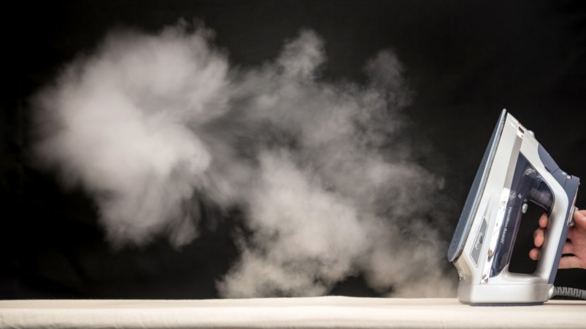 clothes iron - having the right amount of steam can make your ironing tasks a whole...