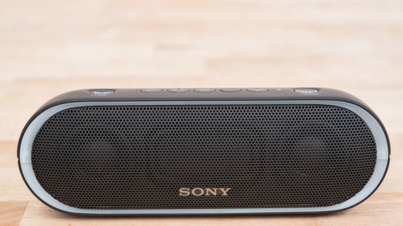sony xb20 - the xb20 produces powerful and clear bass.