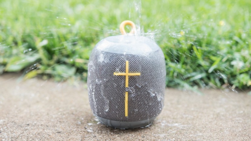 ue wonderboom - the ue wonderboom offers decent sound for a tiny speaker.