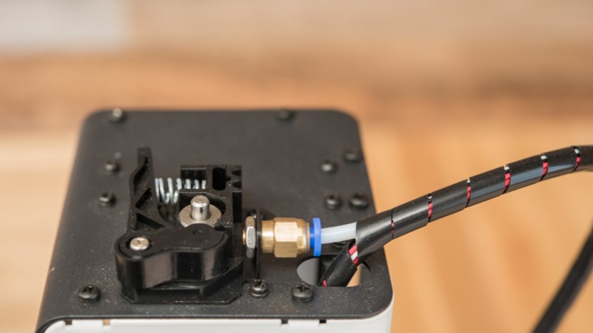 monoprice select mini v2 - the bowden drive extruder can make it a little trickier to swap...