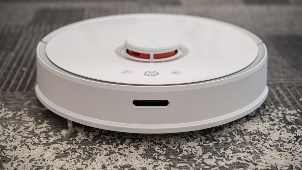 roborock s5 - this model&#039;s carpet cleaning skills fall short of its navigation...