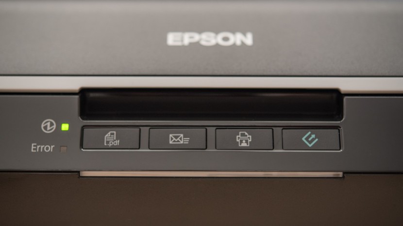 epson perfection v600 - we liked the v600&#039;s simple controls, though you may need to refer to...