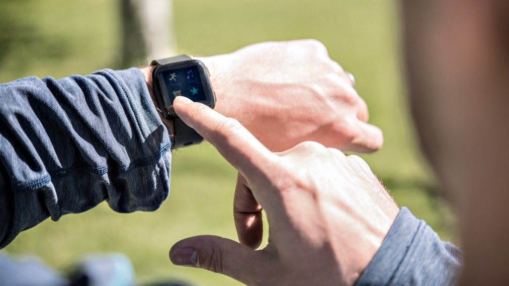 fitbit versa - the versa is decently easy to use.