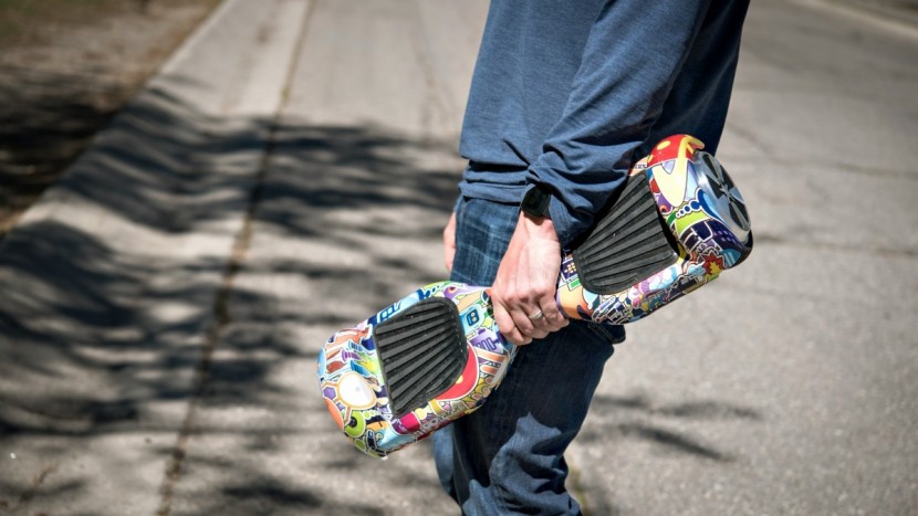 gotrax hoverfly eco - this board has one of the shorter battery lives of the entire group.