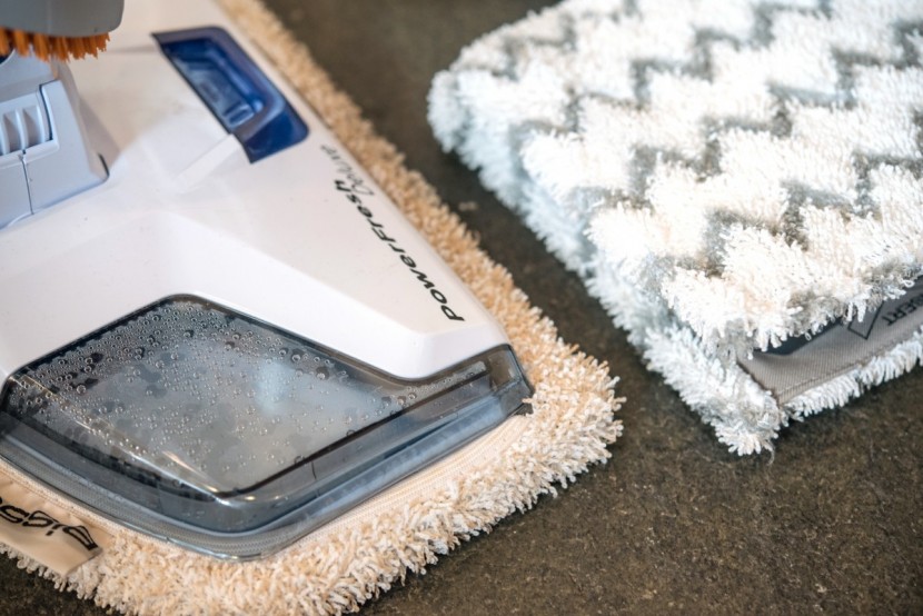 steam mop - testing cleaning performance side-by-side.