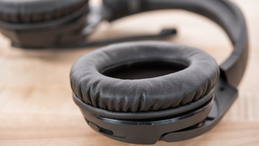 kingston hyperx cloud stinger - the cloud stinger fell into the middle of the pack for comfort...