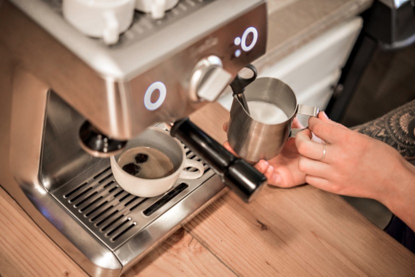 breville duo temp pro - the duo temp&#039;s steam wand can create cafe quality results.