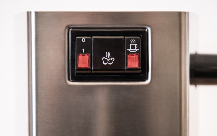 gaggia classic - the minimalistic controls may confuse some beginners at first.