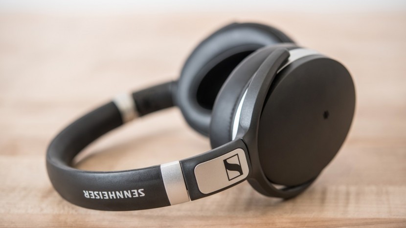 専用SENNHISER HD4.50 Amazon.com: Sennheiser HD 4.50 SE Wireless Noise Cancelling