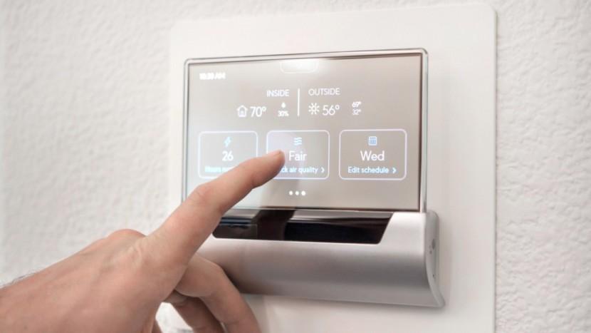 johnson controls glas - the glas has quite a unique aesthetic.