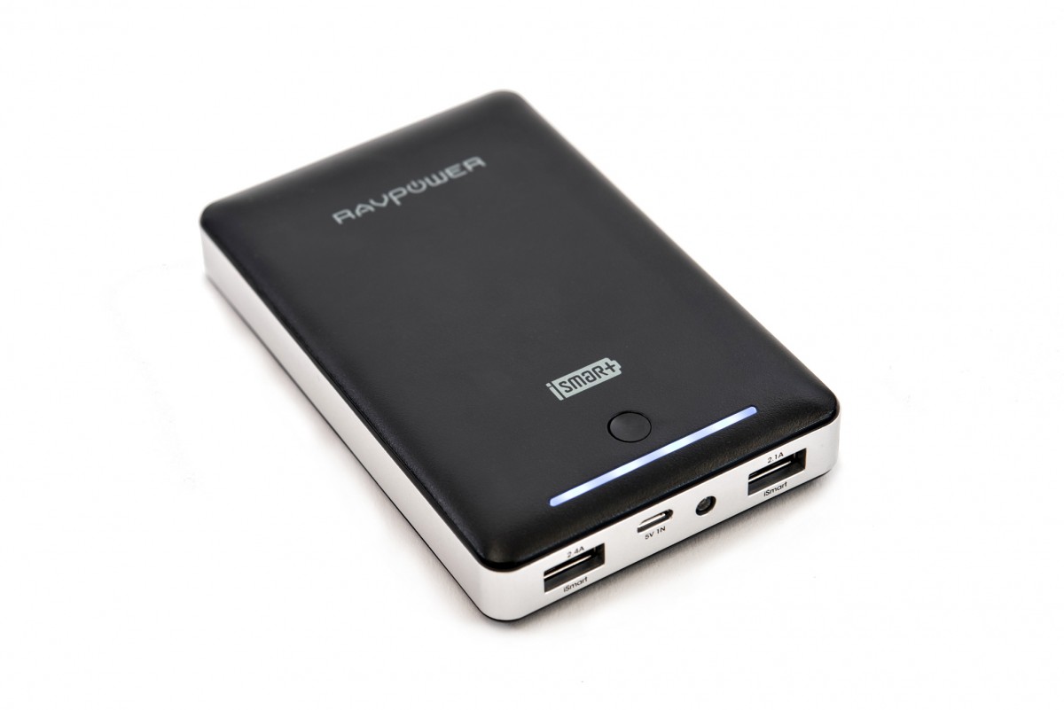 ravpower deluxe 16750 power bank review