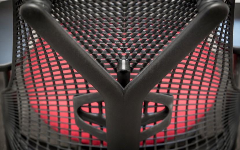 herman miller sayl - the rubberized mesh on the sayl offers exceptional durability.