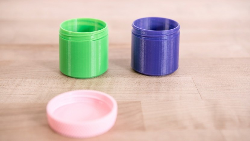 flashforge finder - the lid did thread on the jar without too much issue, even with a...