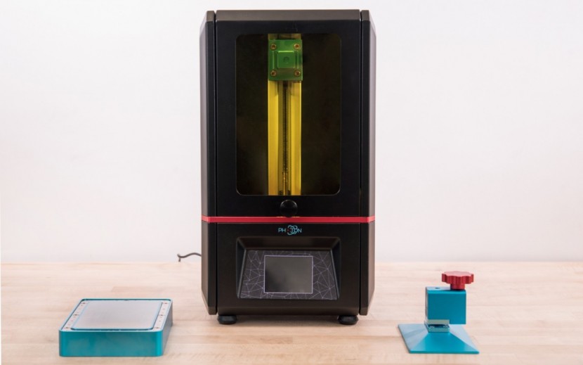 anycubic photon - the build platform and the resin vat are both removable for easy...