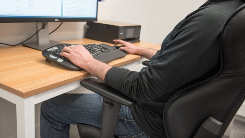 dxracer racing series - the lumbar support can be a bit aggressive.