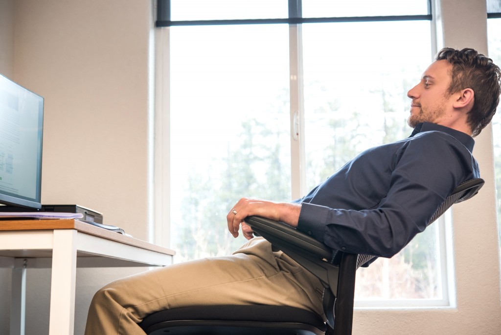 humanscale diffrient smart office chair - the diffrient scored quite well in our comfort test, but wasn&#039;t the...