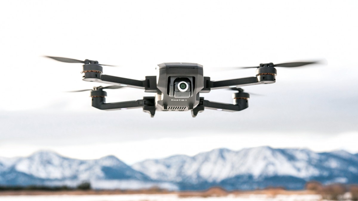 yuneec mantis q drone review