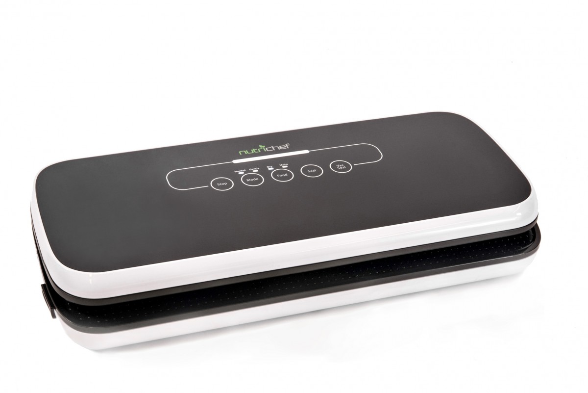 NutriChef Vacuum Sealer Review (3 Awesome Key Features)