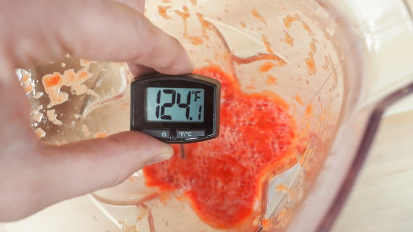 cleanblend commercial blender - the cleanblend doesn't quite heat up the competition.