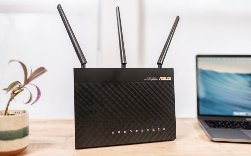 asus rt-ac68u (ac1900) - the rt-ac68u did quite well, but couldn't quite claim an award.