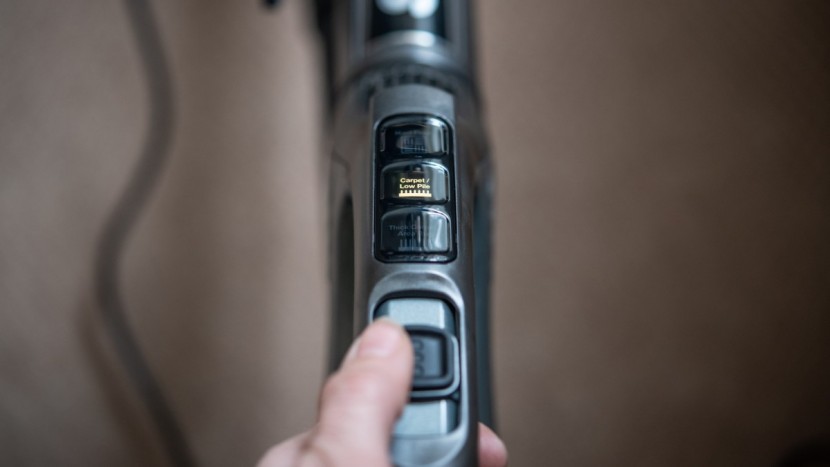 shark apex duoclean zero-m - the light up surface selector is easy to read.