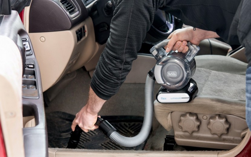 handheld vacuum - happy cleaning!