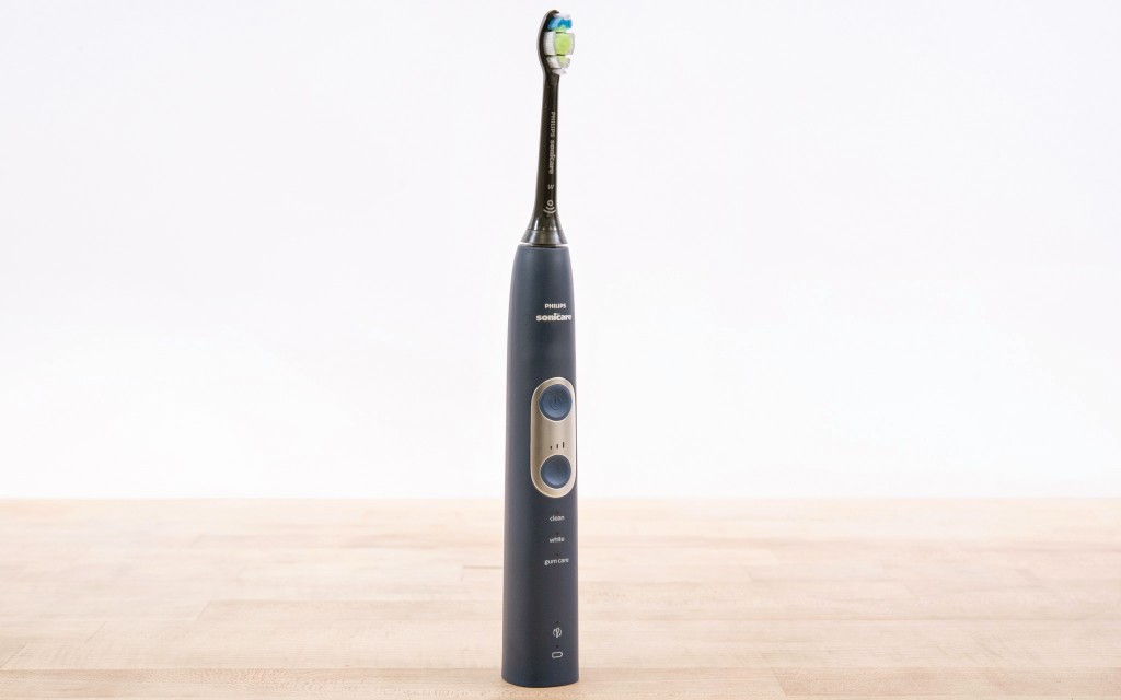 philips sonicare protectiveclean 6100 - the protectiveclean 6100 has a handy two-minute timer and quad timer.
