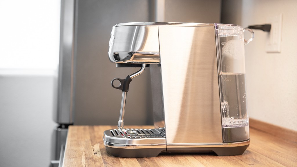 Breville Bambino Plus Review: A Compact Espresso Machine That Doesn't Cost  a Fortune