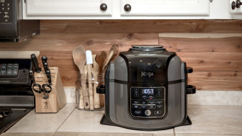 ninja foodi - the foodi deluxe in all its glory.