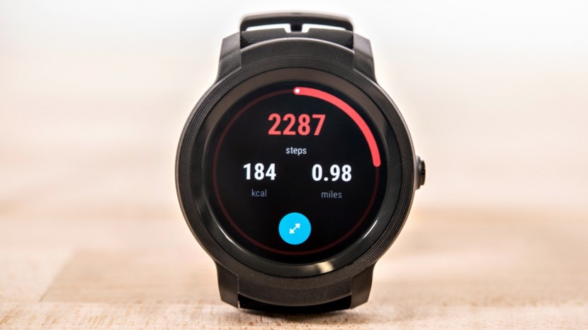 ticwatch e2 - the e2 was a little slow to update step counts but was pretty...