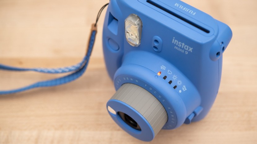 fujifilm instax mini 9 - the selection dial for all of the mini 9's image modes.