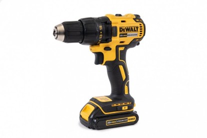 dewalt 20v max compact drill/driver kit dcd771c2