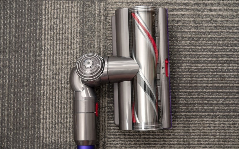 dyson v11 animal - the swivel head makes it really easy to maneuver around obstacles.