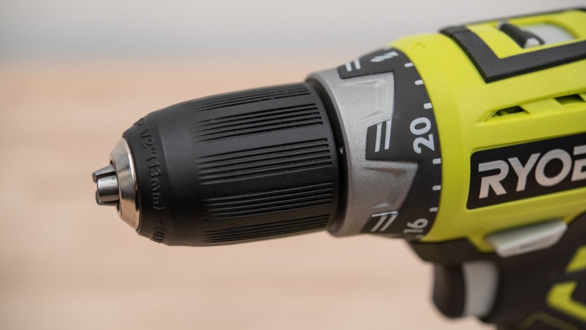 ryobi p252 - the ryobi's chuck is capable of opening to 1/2".