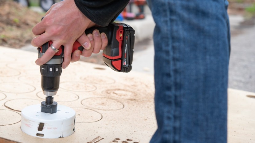 milwaukee m18 compact 1/2" drill driver kit 2606