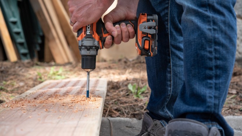 ridgid r86009k - the ridgid had a nice showing with the 1" spade bit.