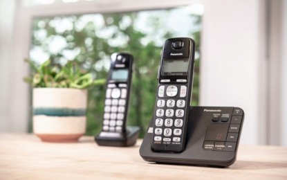 Product photo of Panasonic KX-TGE432