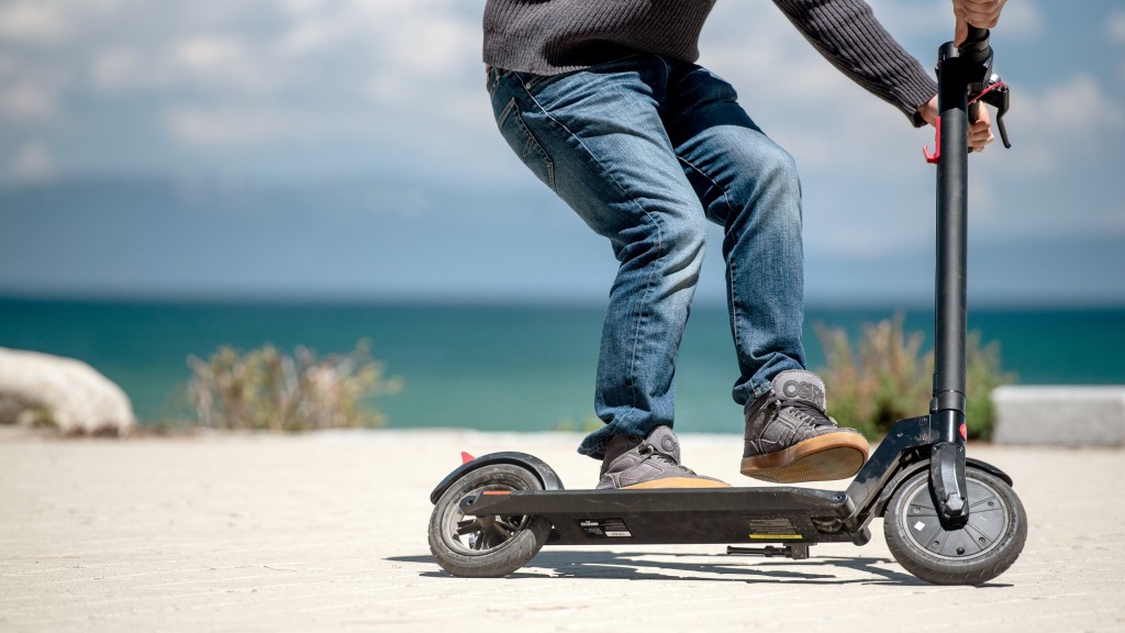 gotrax gxl commuter - the gotrax&#039;s pneumatic tires render a top tier ride.