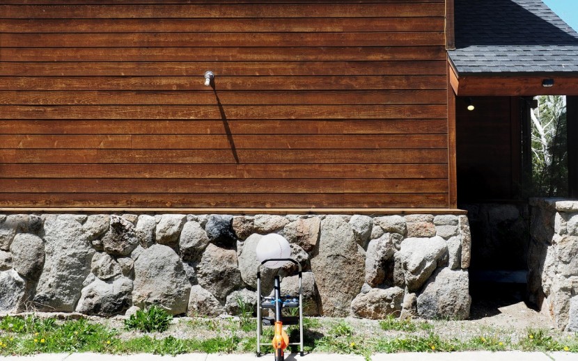 the lsw40c almost couldn't get the beach ball off the ground.