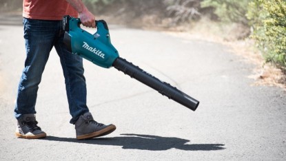 Product photo of Makita 36V LXT Brushless Blower Kit XBU02PT
