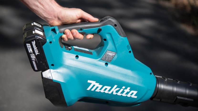 leaf blower - we like it when models have an easy-to-press button like this one to...