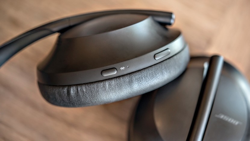 wireless headphones - dedicated buttons for power and summoning virtual assistants.