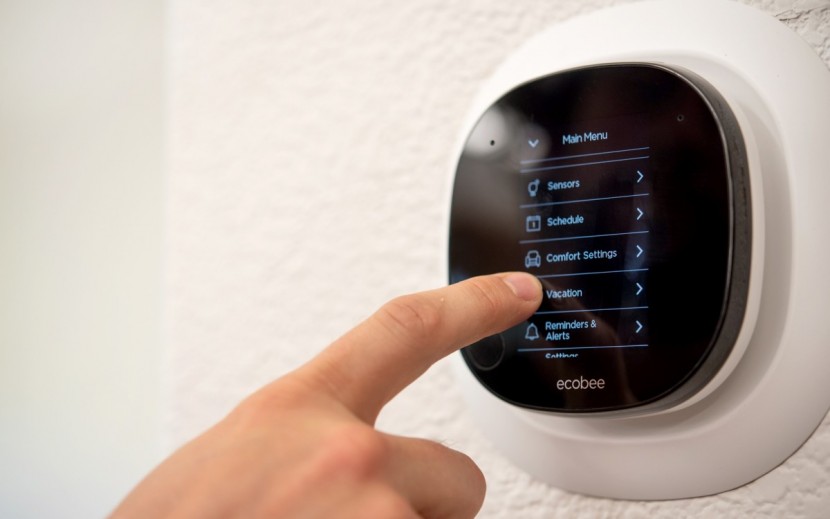 ecobee smartthermostat with voice control