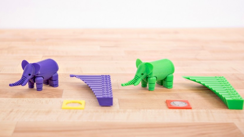 creality 3d ender 3 pro - the articulated prints came out fine but the nickel tests were a bit...